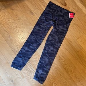 Spanx very black camo look at me now leggings.